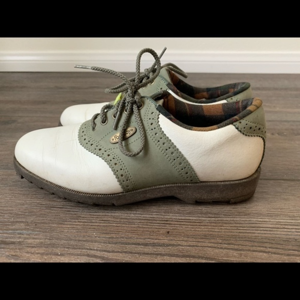 Foot-joy golf shoes